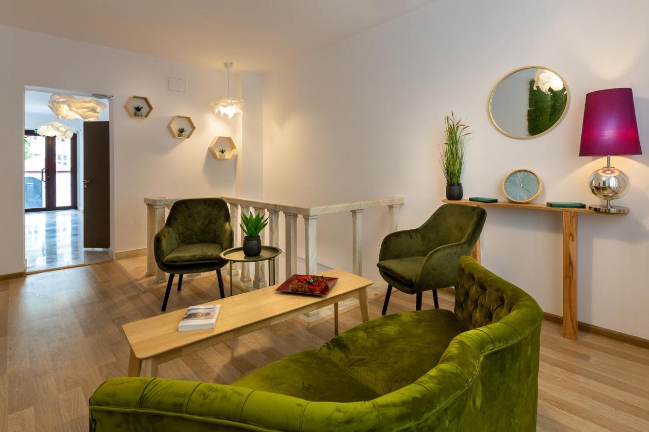 Lagom Hotel Bukarest Kültér fotó