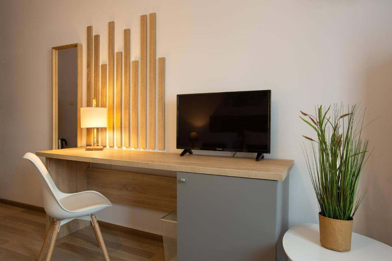 Lagom Hotel Bukarest Kültér fotó