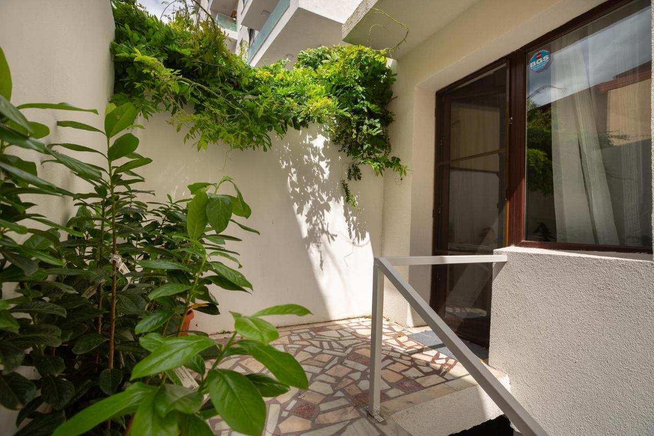 Lagom Hotel Bukarest Kültér fotó
