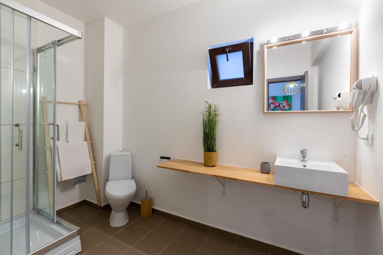 Lagom Hotel Bukarest Kültér fotó